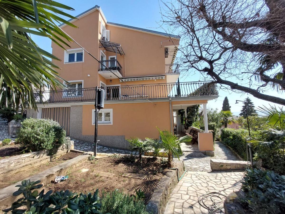 Apartments Faran Crikvenica Exterior photo